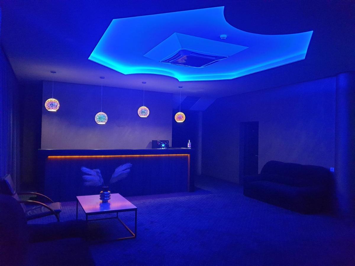 Lex Trend Hotel Irpin Extérieur photo