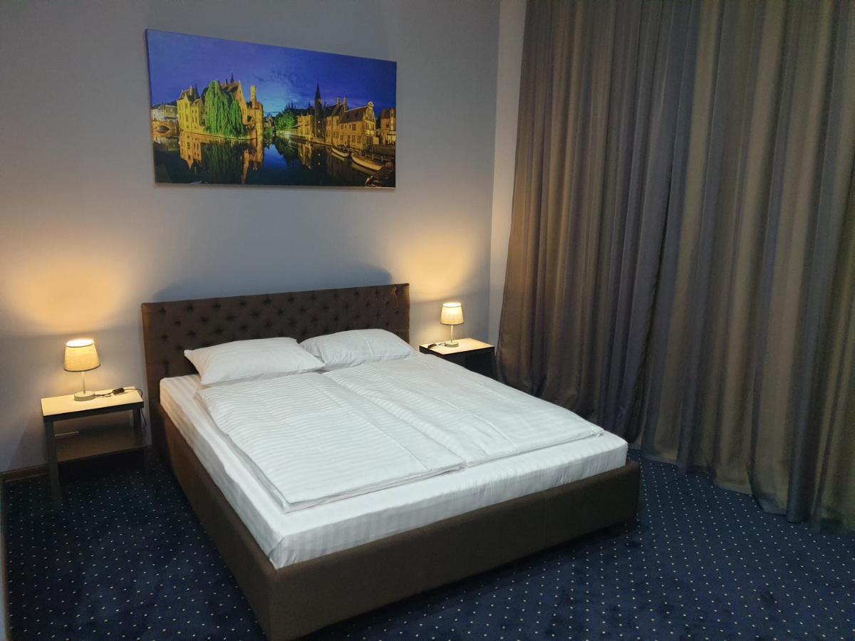 Lex Trend Hotel Irpin Extérieur photo